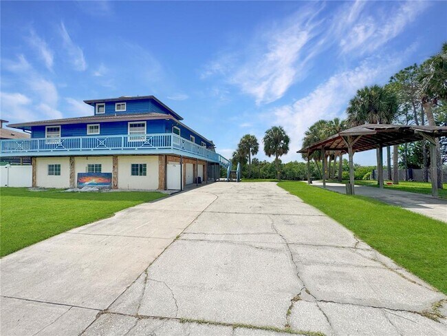 Building Photo - 9903 Bay Dr