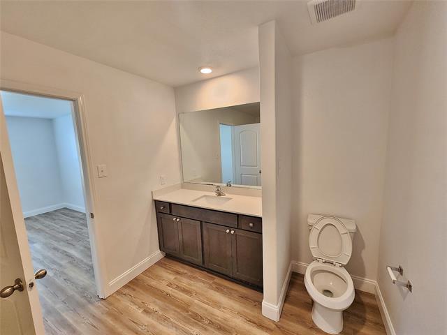 Building Photo - 837 Serena Dr