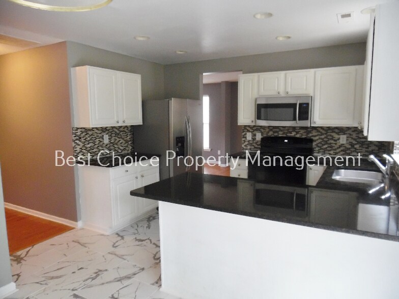 Building Photo - 4 Oyster Bay Ct