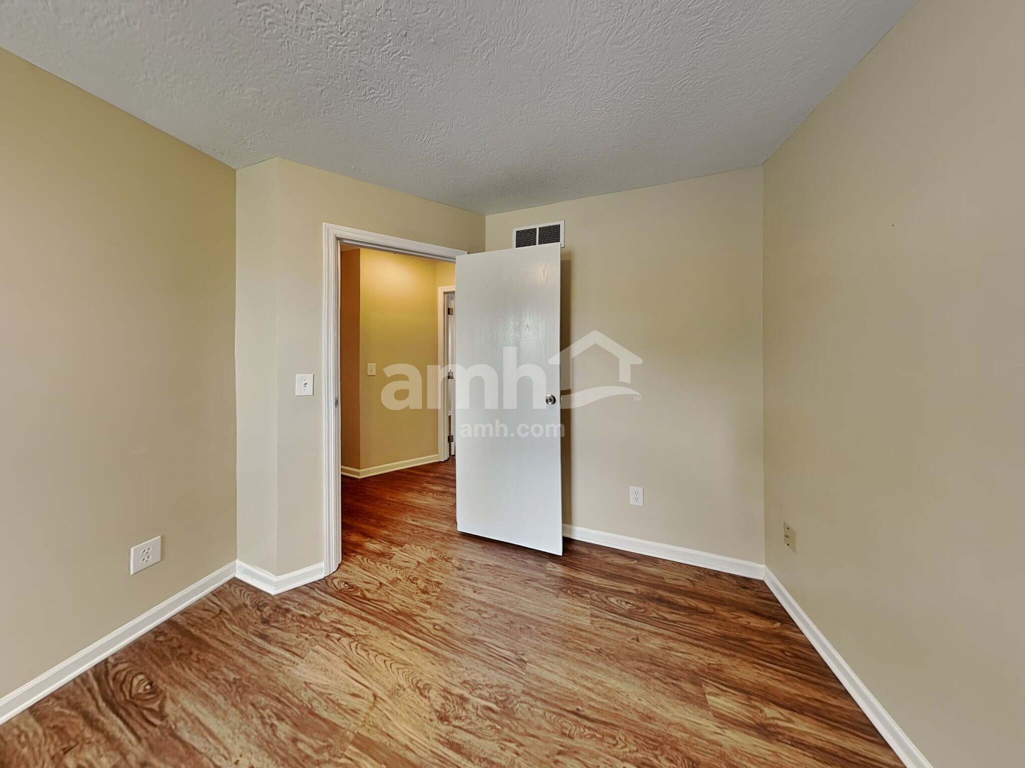 Building Photo - 6488 Jayfield Dr