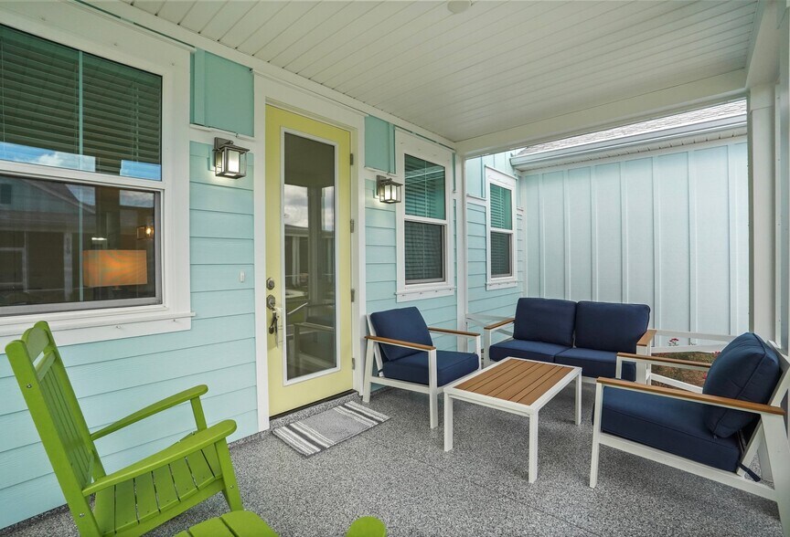 Building Photo - 9400 Daydream Dr