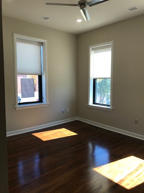 Building Photo - 205 N Williams St