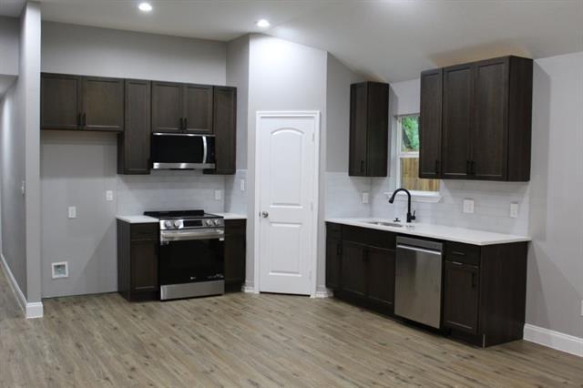 Building Photo - 125 Chapperall Dr