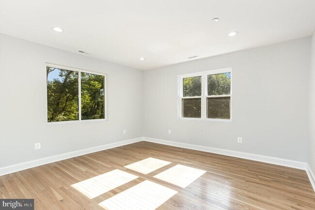 Building Photo - 2430 Harris Mill Rd