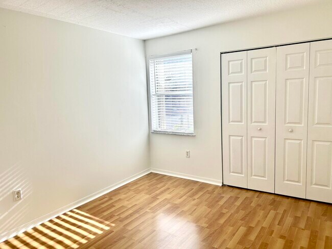 Building Photo - 621 NW 78th Terrace