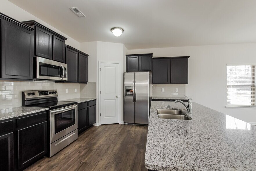Building Photo - 4310 Drifter Dr