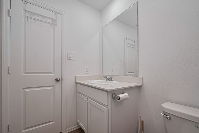 Building Photo - 24119 Maple Turn Ln