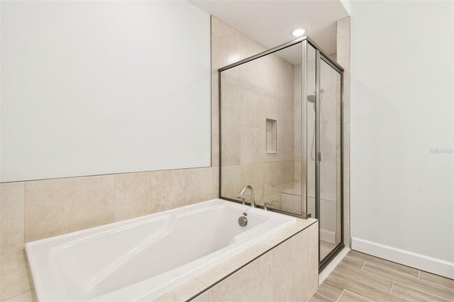 Building Photo - 2973 Breezy Meadows Dr