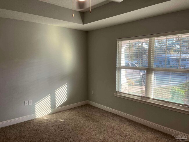 Building Photo - 5370 Harmony Ln