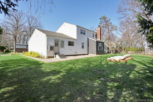 Building Photo - 10 Millbury St