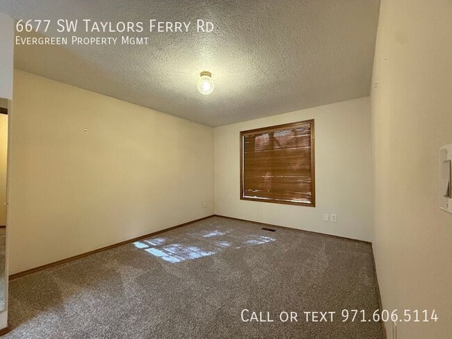Building Photo - 6677 SW Taylors Ferry Rd