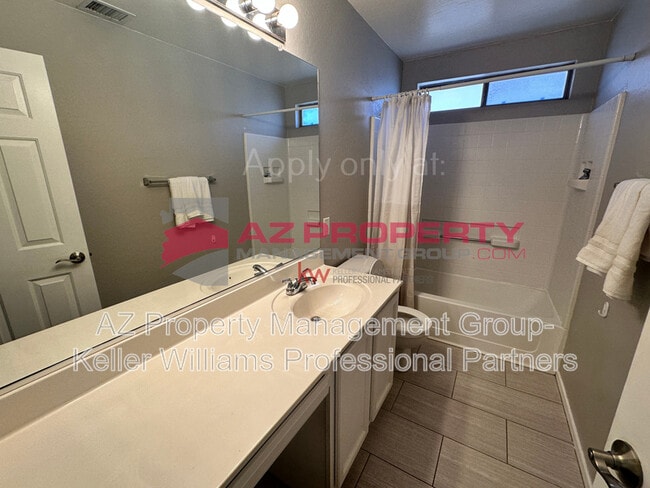 Building Photo - 16833 W Tasha Dr