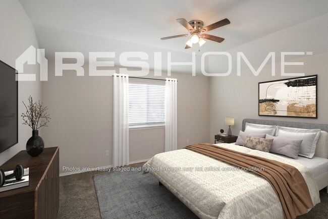 Building Photo - 3128 Ronay Dr