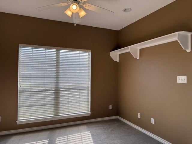 Building Photo - 219 Fraternity Row