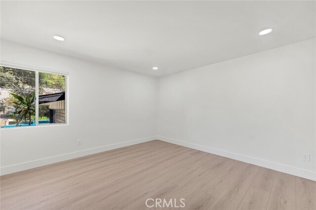 Building Photo - 9425 McLennan Ave.