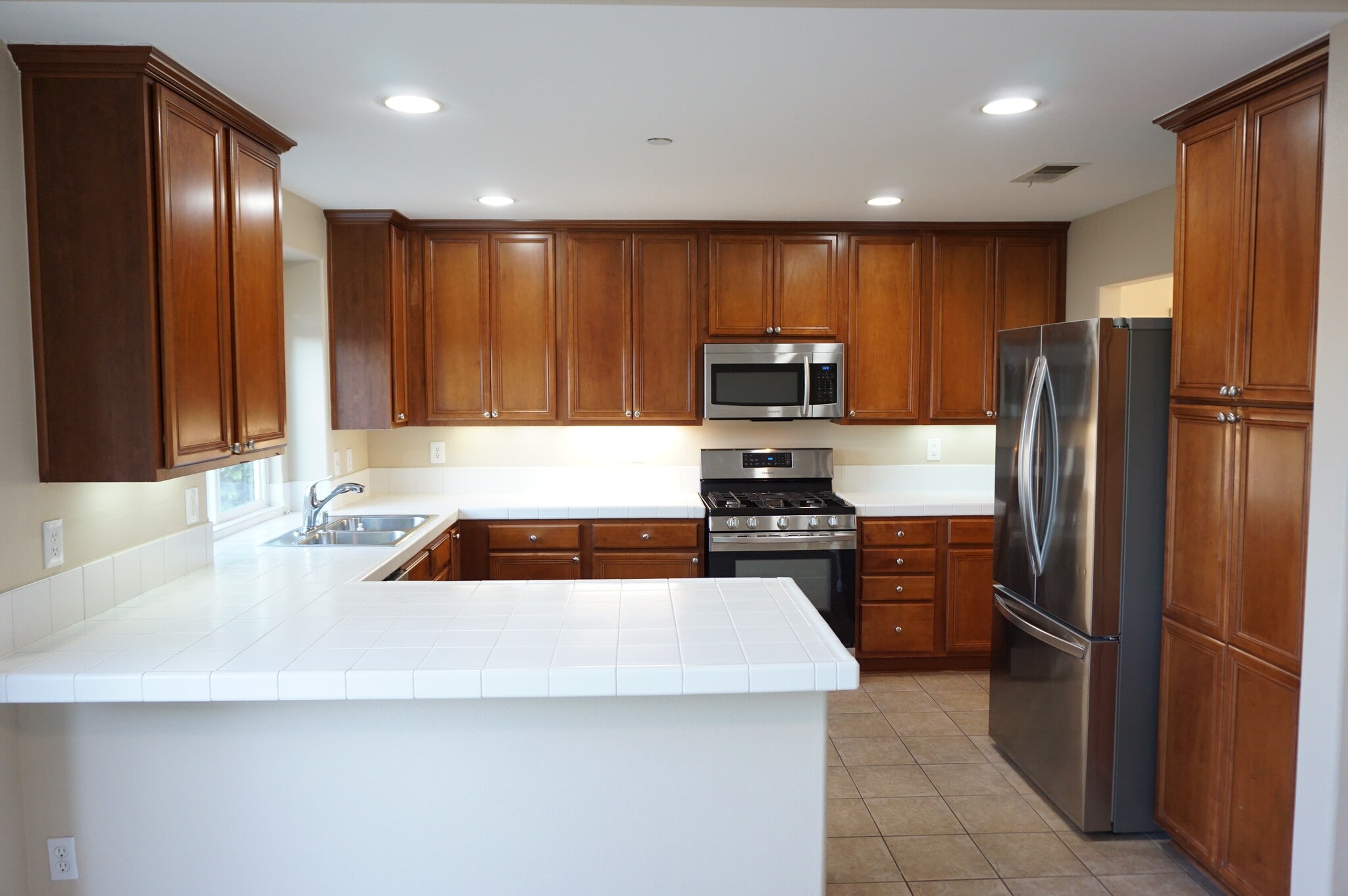 Building Photo - 11855 Birch Grove Ln