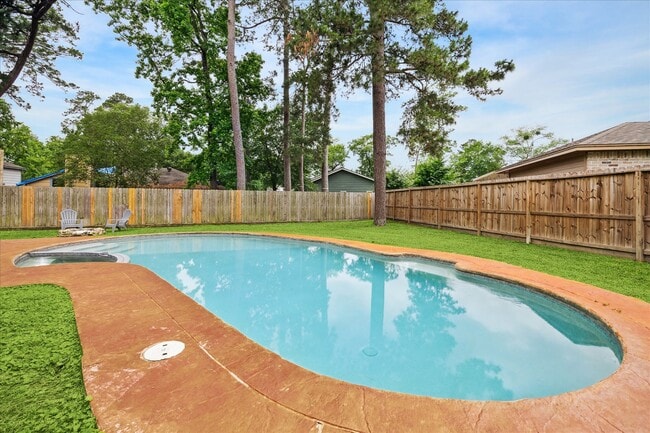 Building Photo - 7811 Ashwell Ct