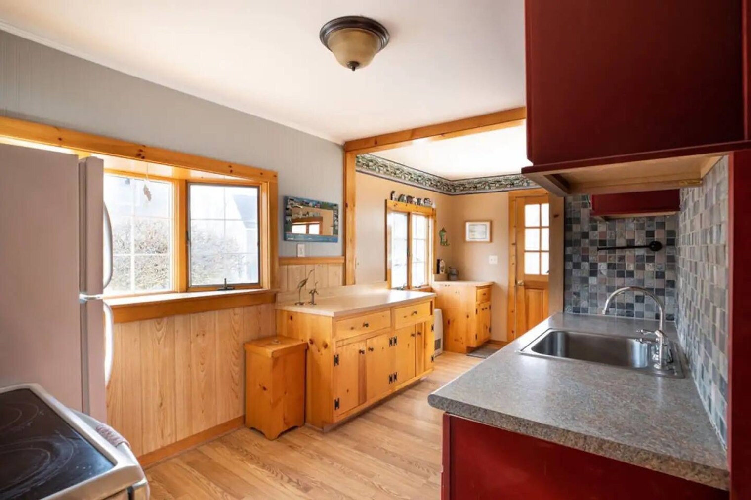 Building Photo - 34 Wildwood Ave