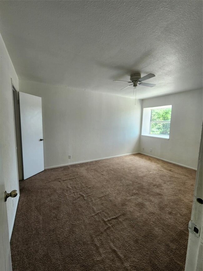 Building Photo - 4908 West Gate Blvd