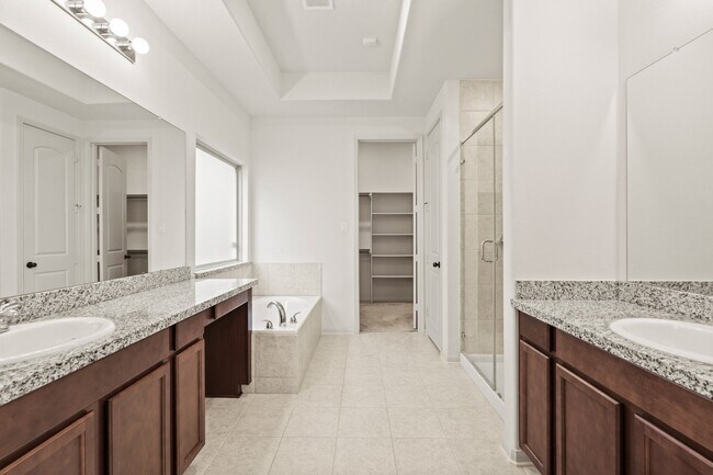 Building Photo - 6018 Bristol Spur Ln