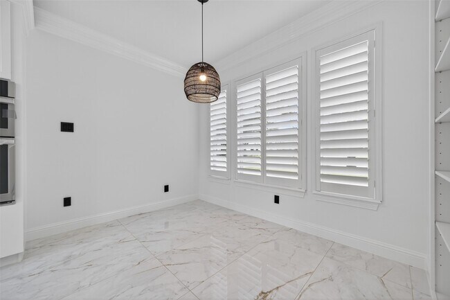 Building Photo - 2019 Bendstone Cir