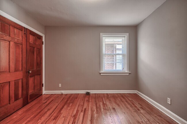 Building Photo - 6401A Potomac St.