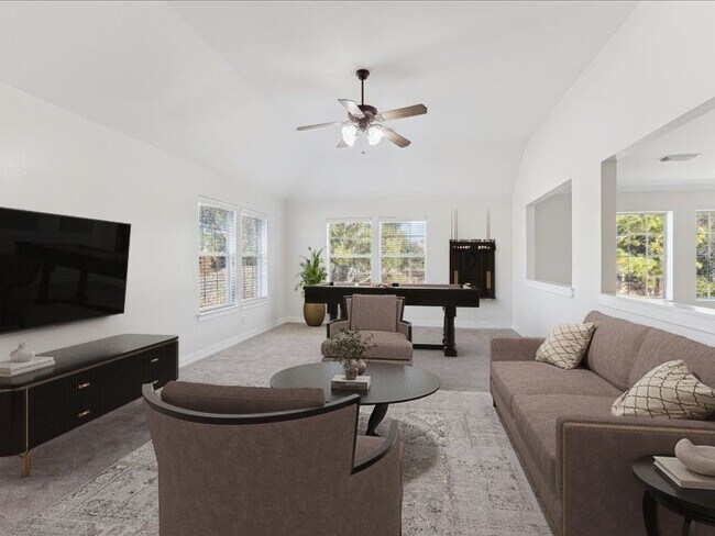 Building Photo - 11404 Island Manor St