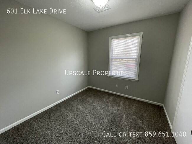 Building Photo - 601 Elk Lake Dr
