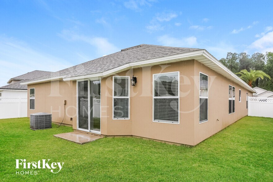 Building Photo - 335 Candlebark Dr