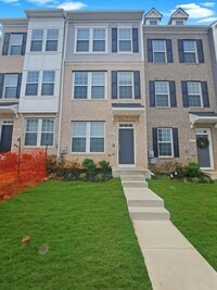 Building Photo - 8807 Merriweather Ln