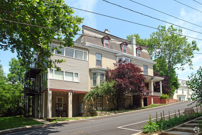 Building Photo - 181 S Prospect St