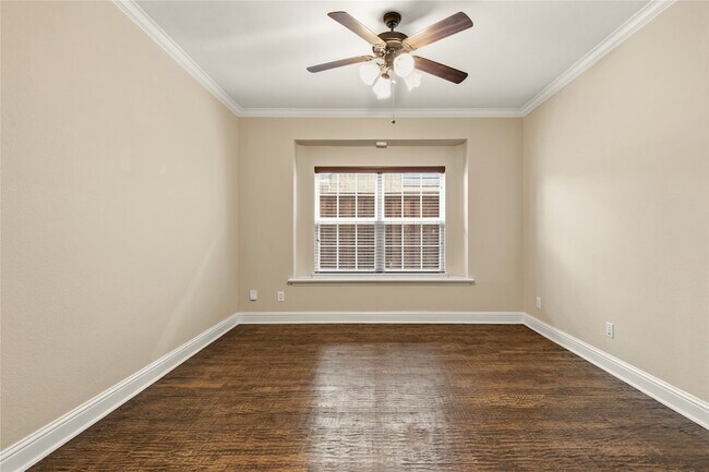 Building Photo - 3167 Izabella Ct