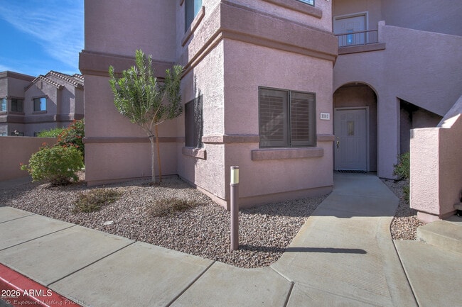 Building Photo - 9555 E Raintree Dr