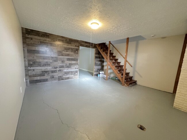 Building Photo - 2596 Sawbury Blvd