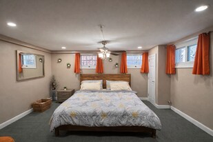 Building Photo - 134 Mississippi Ave SE