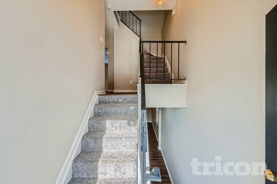 Building Photo - 2836 Aspen Hill Rd