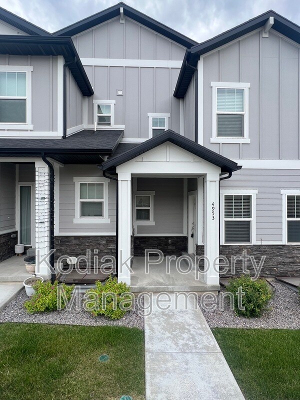 Primary Photo - 4953 N Marble Fox Way