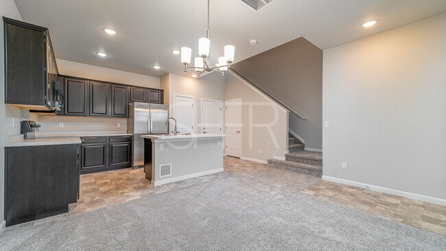 Building Photo - 3 Bedroom Townhouse in Wolf Ranch