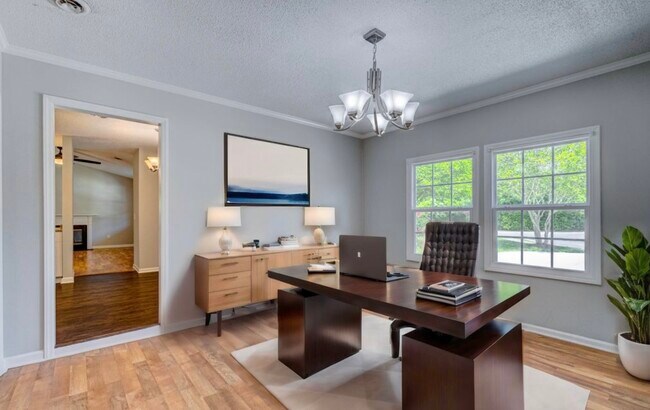 Building Photo - 6700 Batsonwood Ct