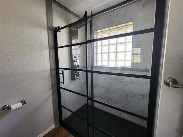 Building Photo - 803 10th St