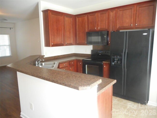 Building Photo - 2331 Crosscut Dr