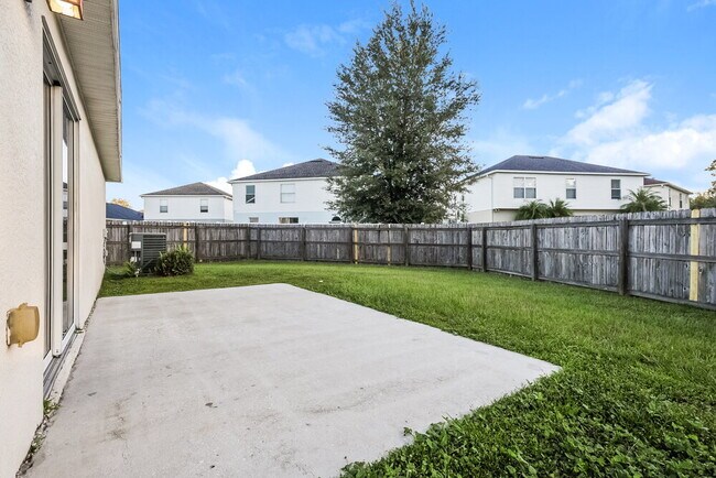 Building Photo - 6422 Tabogi Trail