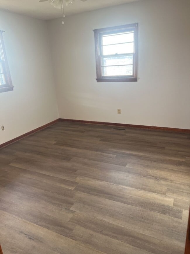 Building Photo - 680 Co Rd 84