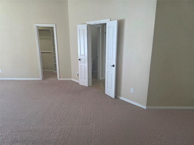 Building Photo - 2520 Garnetfield Ln