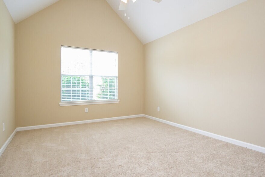 Building Photo - 2404 Napa Valley Dr