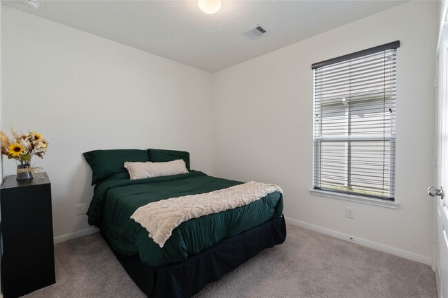 Building Photo - 4007 Mossy banks Ln