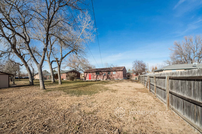 Building Photo - 1906 E 117th Way