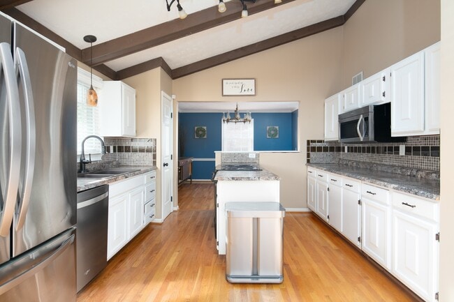 Building Photo - 3438 Snaffle Rd