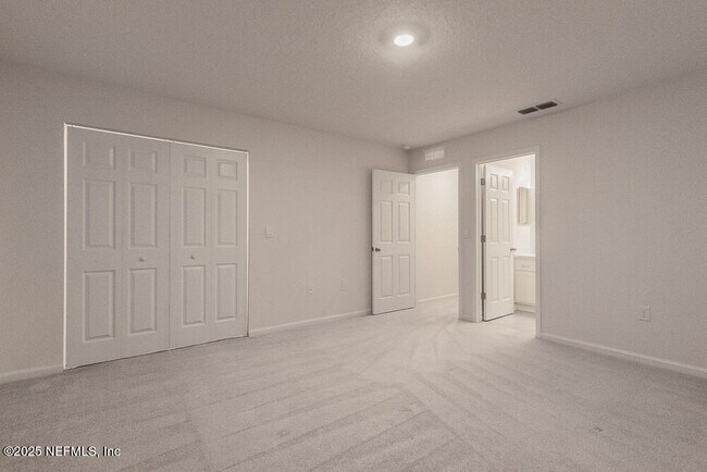 Building Photo - 957 Observatory Pkwy