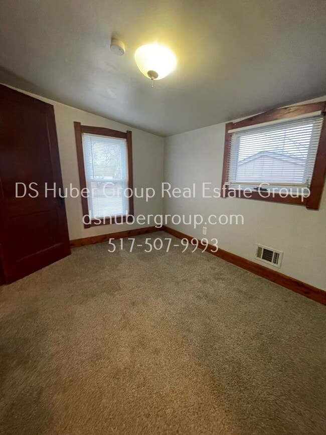 Building Photo - 805 Comfort St